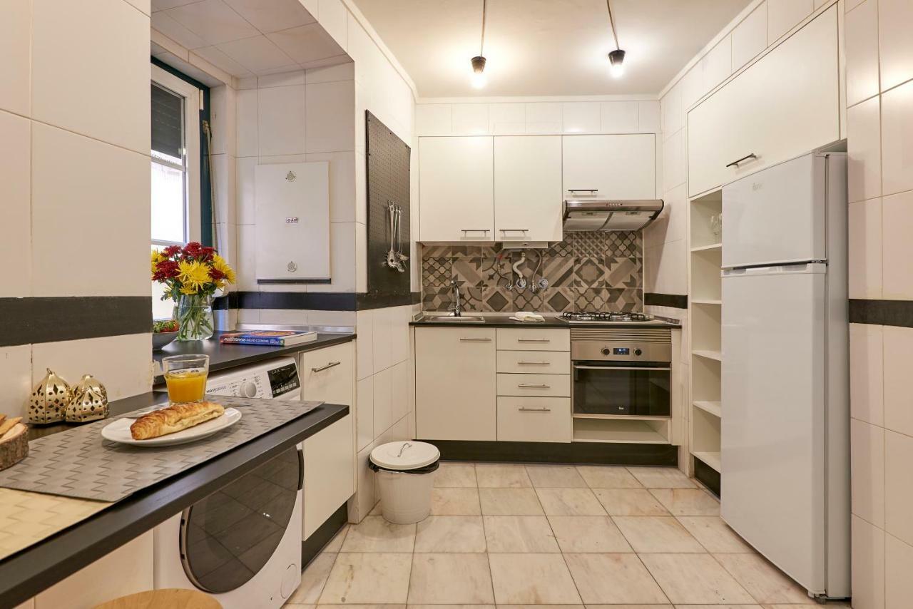 Charming Apartment In Alfama Lisboa Ngoại thất bức ảnh