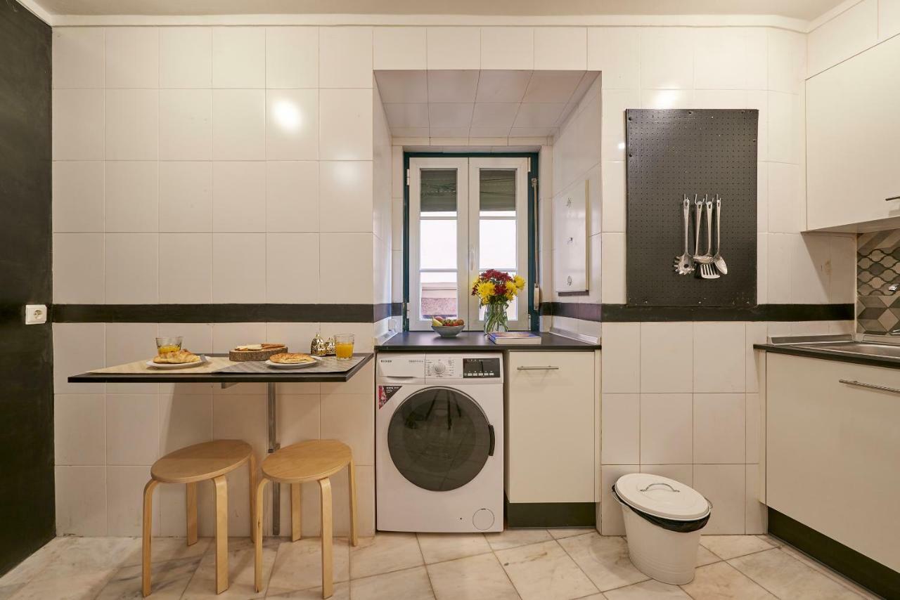 Charming Apartment In Alfama Lisboa Ngoại thất bức ảnh